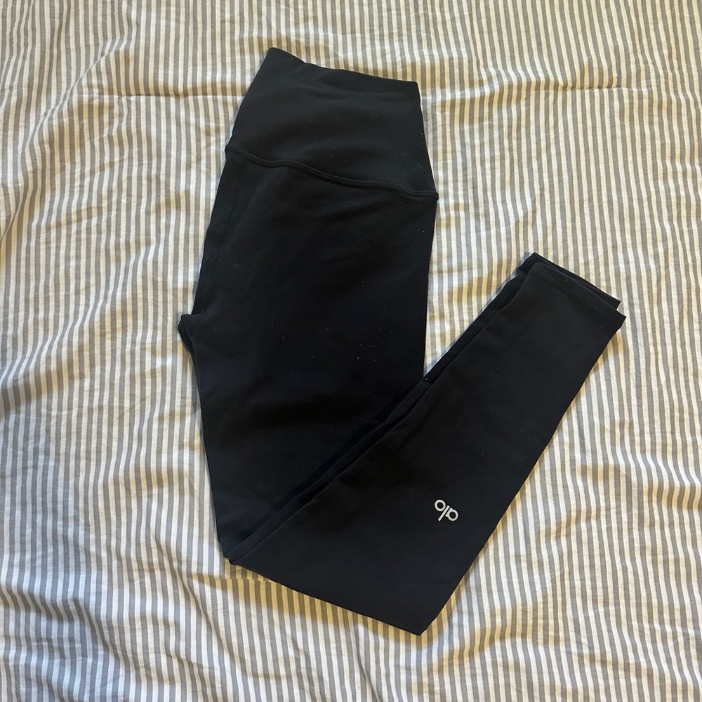 Black Alo Leggings